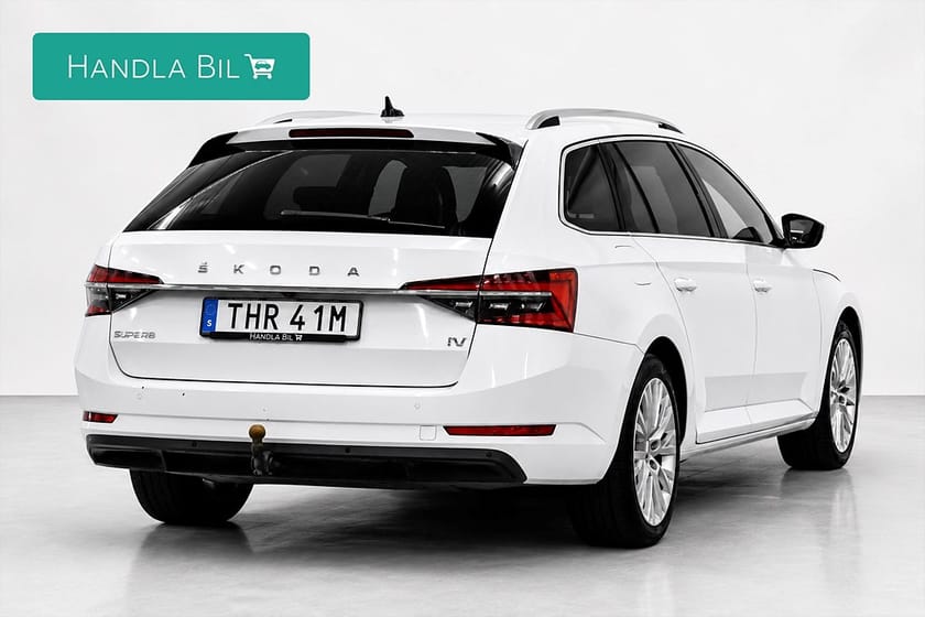 Bild 4 av Škoda Superb iV Kombi 1.4 Plug-in Cockpit B-värm Adaptivf Moms Drag