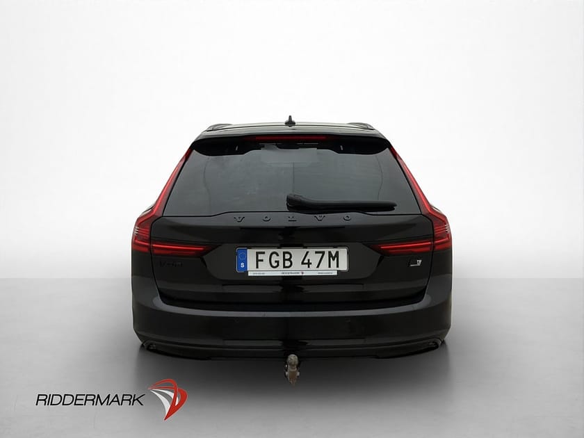 Bild 5 av Volvo V90 Recharge T6 350hk Ultimate Dark Pano H/K Drag 360°