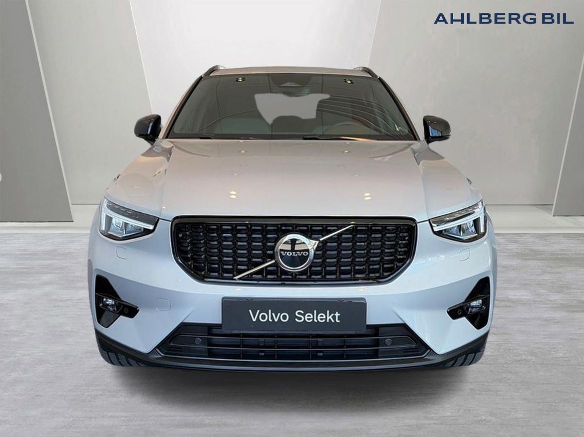 Volvo XC40 2025 - miniatyr 5