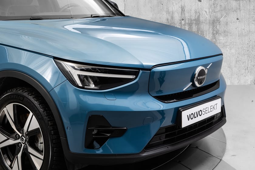 Bilde 2 av Volvo XC40 Recharge Twin motor Ultimate 360/Hengerfeste/Harman/El.stol/20"