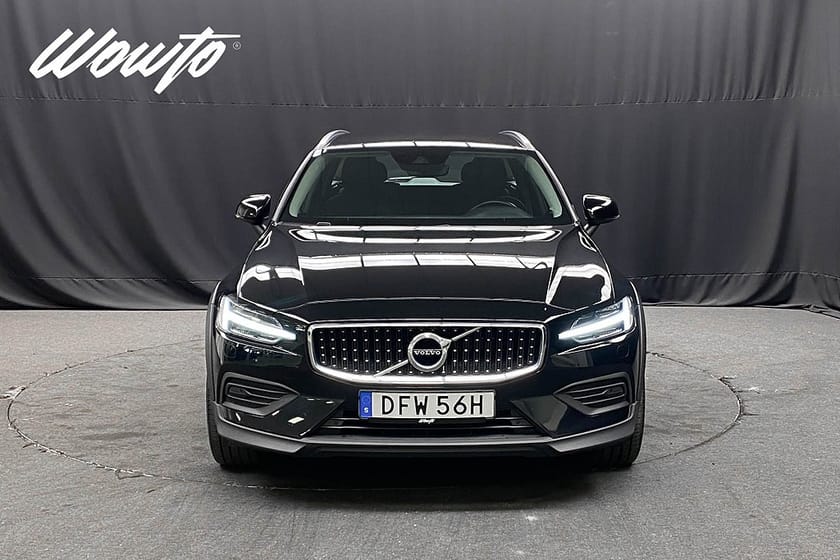 Bild 2 av Volvo V60 Cross Country D4 AWD 190HK /Värmare