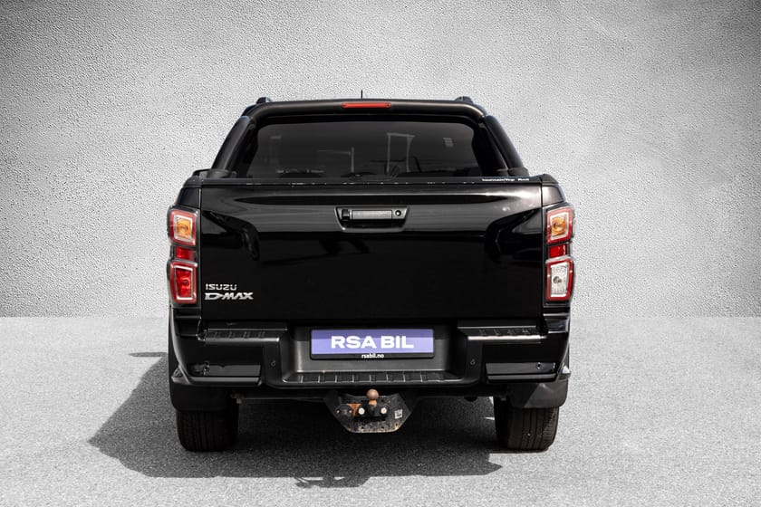 Bilde 4 av Isuzu D-Max Dobbelcab 1,9 Dob Cab Black/Magnum Edition. H feste/Nybilgaranti