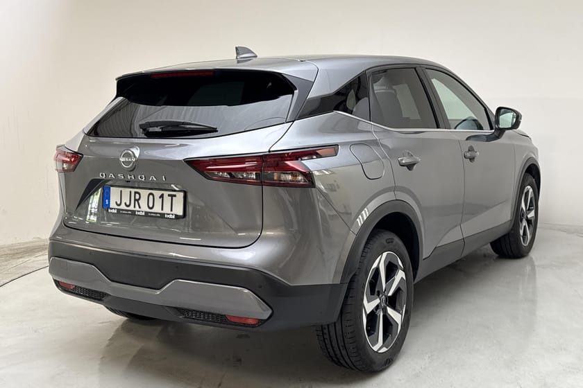 Bild 3 av Nissan Qashqai 1.3 MHEV (140hk) 360 kamera