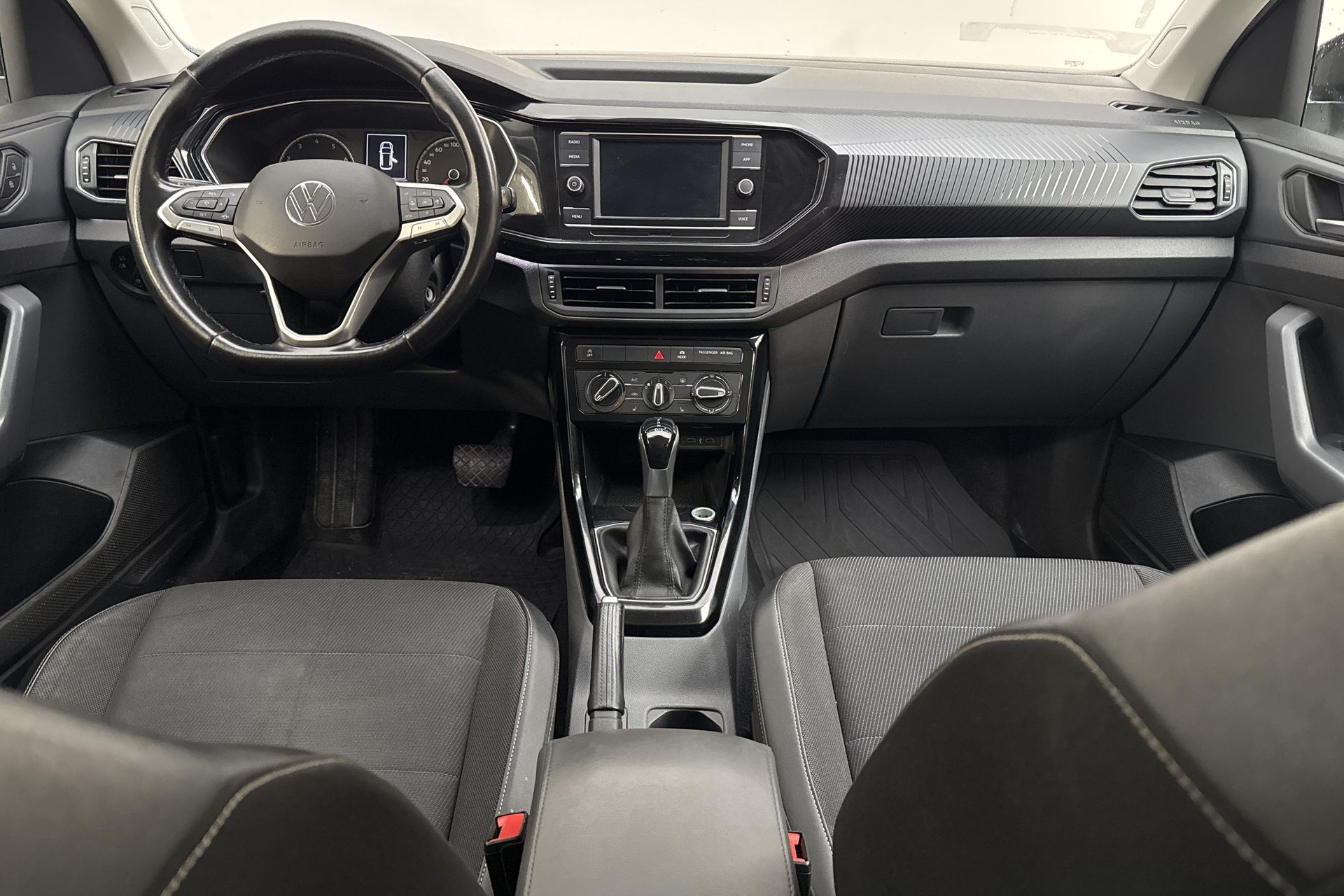 Volkswagen T-Cross 1.0 TSI OPF 2021, photo 7/10