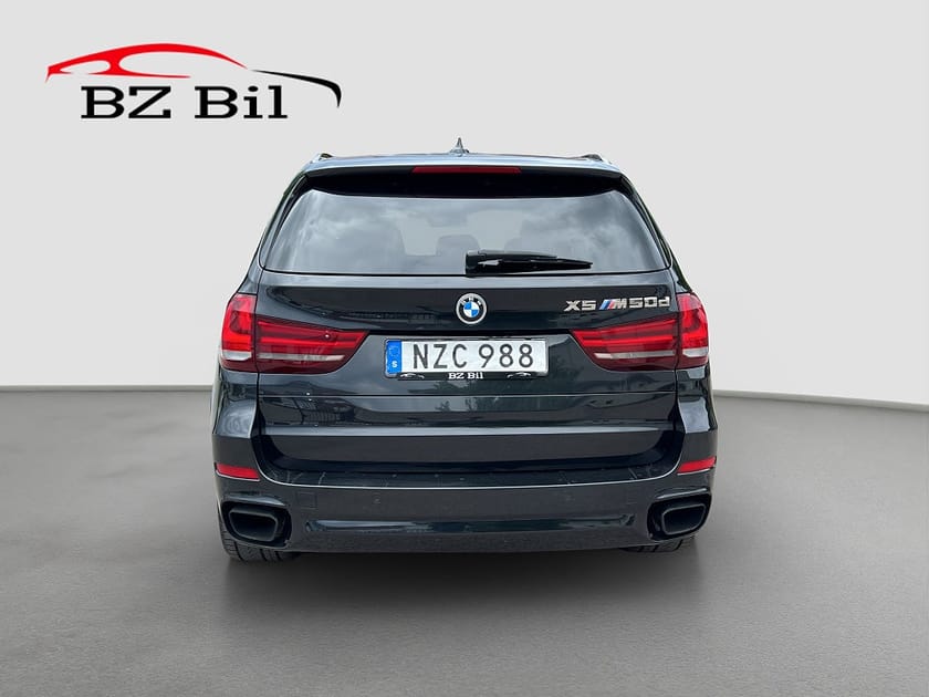 Bild 4 av BMW X5 M50d M Sport Pano Drag Värmare