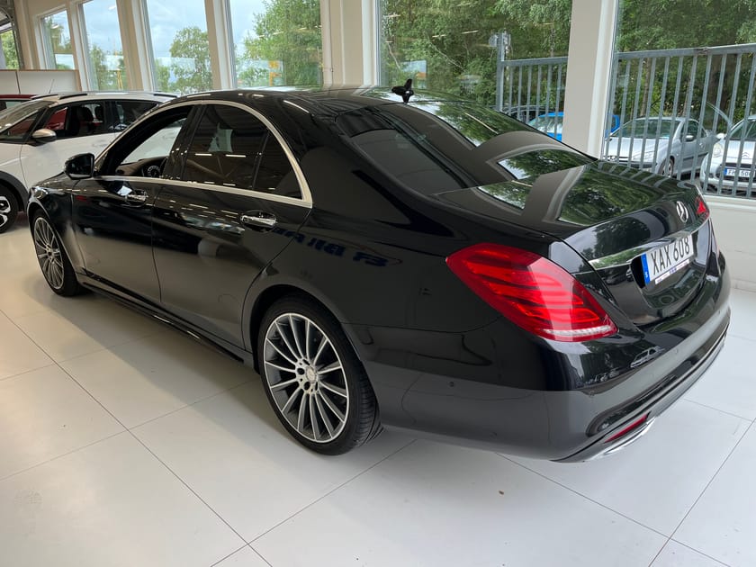 Bild 4 av Mercedes-Benz S 350 d 4MATIC AMG 4-Matic Aut