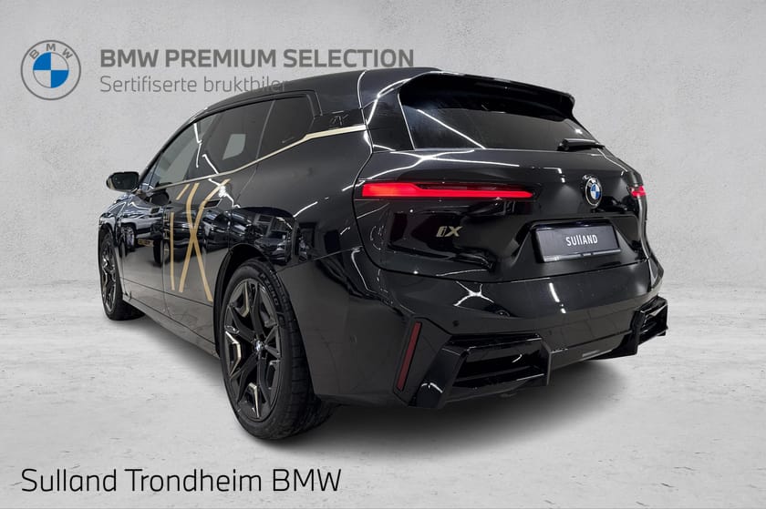 Bilde 3 av BMW iX xDrive60