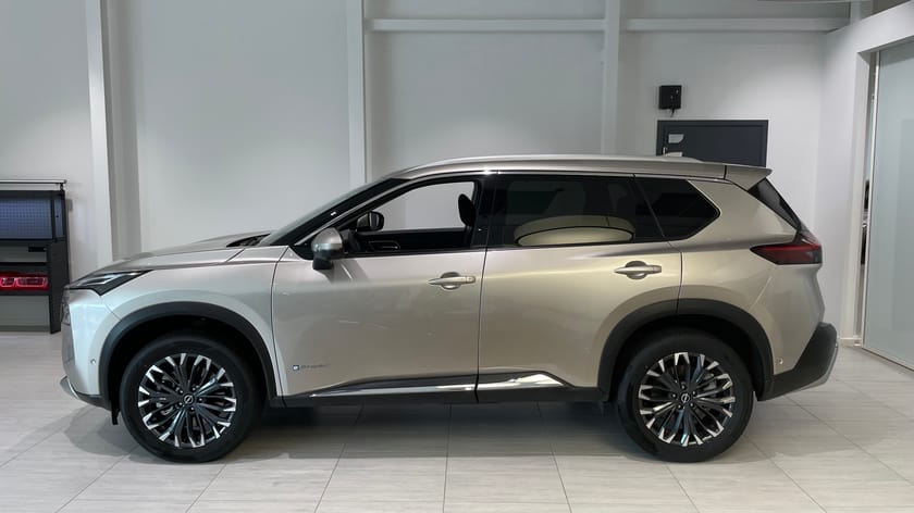 Bild 2 av Nissan X-Trail e-4ORCE Tekna LAGERBIL/ PRIVATLEASINGKAMPANJ!