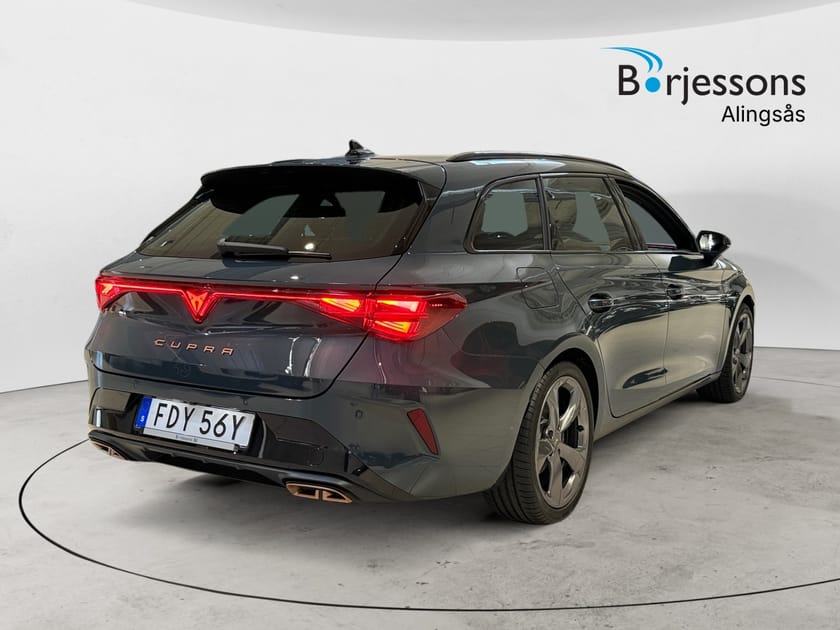 Bild 3 av CUPRA Leon Sportstourer e-Hybrid 204hk Ultimate