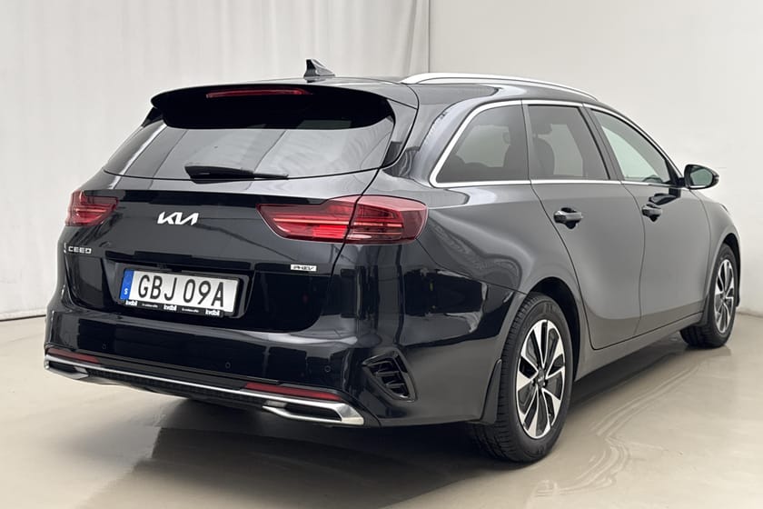 Bild 3 av Kia Ceed Sportswagon Plug-in Hybrid SW Advance GPS Backkamera