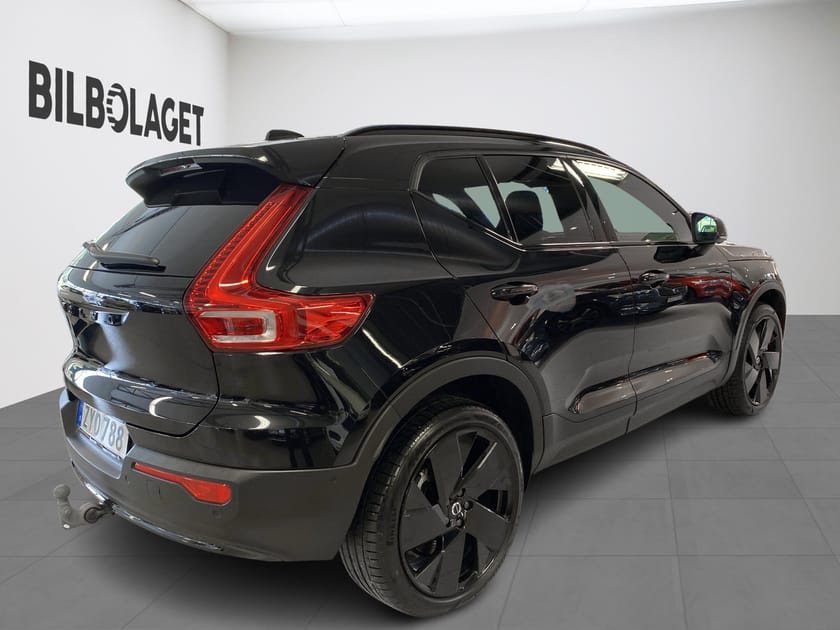 Bild 4 av Volvo EX40 Single Motor Extended Range M R Ultra Black Edt