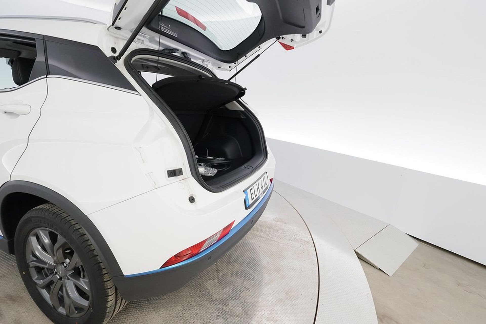 Seres 3 53.6 kWh 2024, bild 7/10
