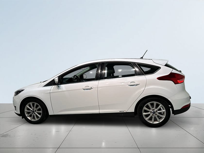 Bild 4 av Ford Focus 1.0 Titanium Drag Mvärm Psens Carplay S/V-hjul