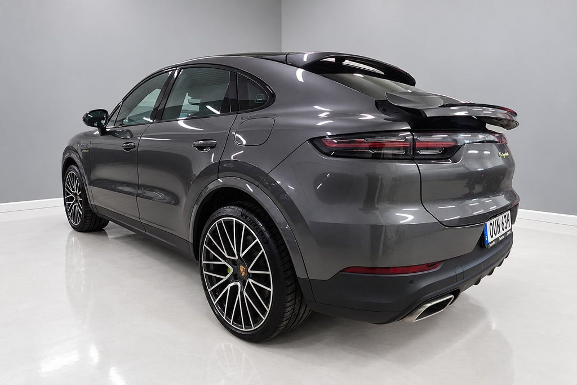 Porsche Cayenne E-Hybrid Coupé 2020, bild 4/10