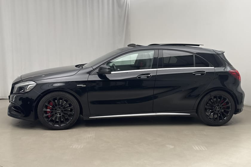 Bild 2 av Mercedes-Benz AMG A 45 4MATIC