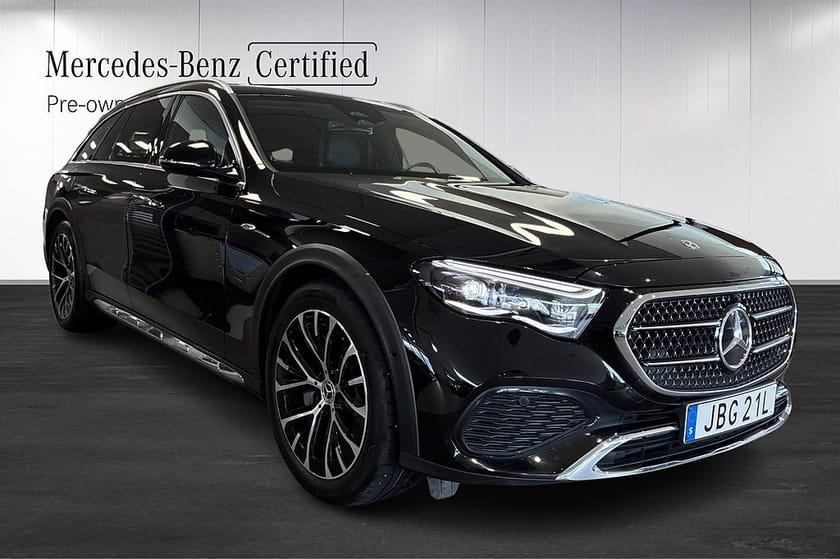 Bild 2 av Mercedes-Benz E 300 d e 4MATIC All-Terrain de 4-Matic Burmester Premium Drag