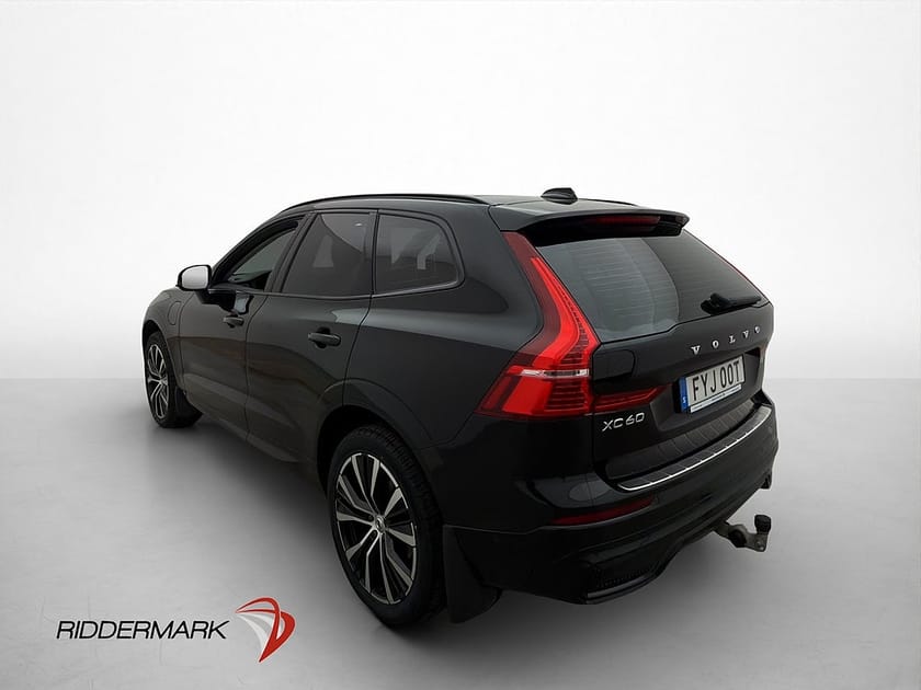 Bild 5 av Volvo XC60 Recharge T6 Ultimate Dark Pano H/K 360° HuD Drag