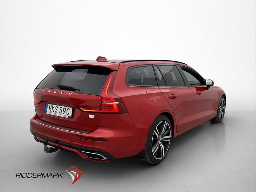 Bild 5 av Volvo V60 Recharge T6 AWD R-Design Drag H/K Skinn Värmare