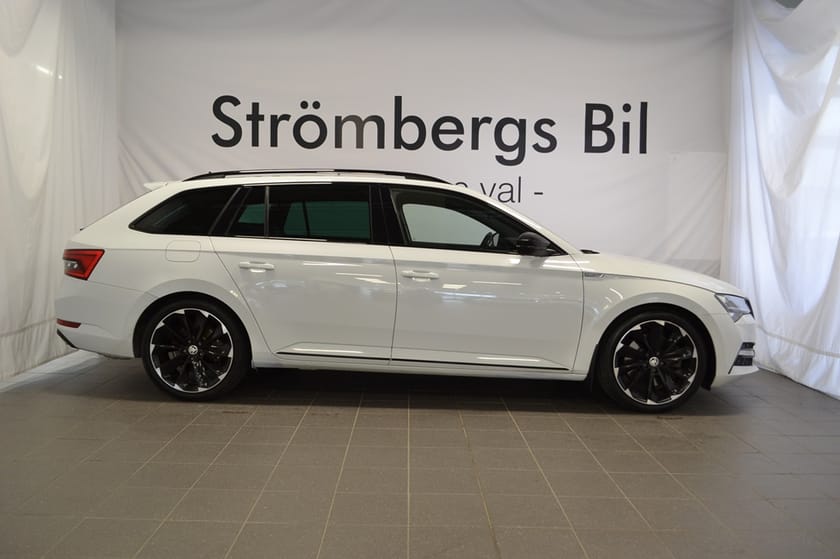 Bild 2 av Škoda Superb Kombi Sportline TSI 272hk 4X4