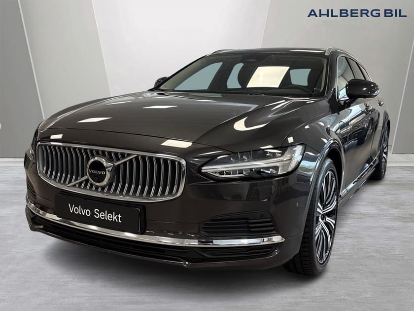 Bild 4 av Volvo V90 Recharge T6 Core Edition, Dragkrok Halvautomatisk, 360 Kamera, Elmanövererad Stolar, HarmanKardon, 19"Tum, LED, Stämningsljus Interiört