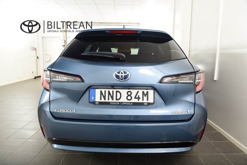 Bild 4 av Toyota Corolla Touring Sports Hybrid Kombi 1,8 Elhybrid Style Backkamera