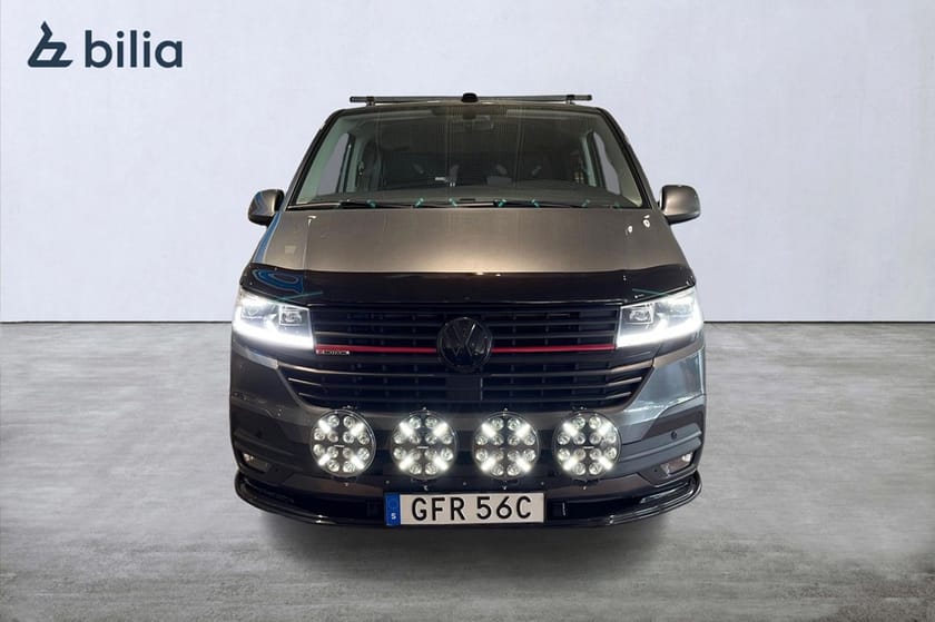 Bild 2 av Volkswagen Transporter Kombi 2.0 TDI 4M Värm Drag 150HK