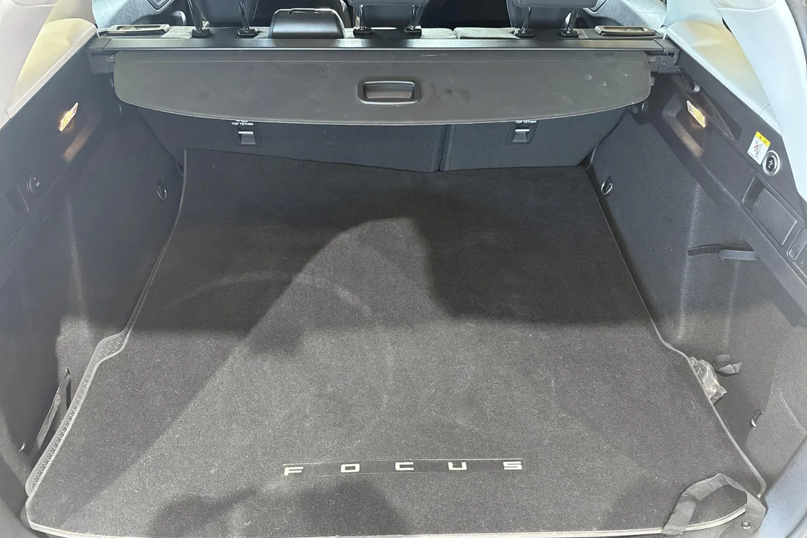 picture of a car