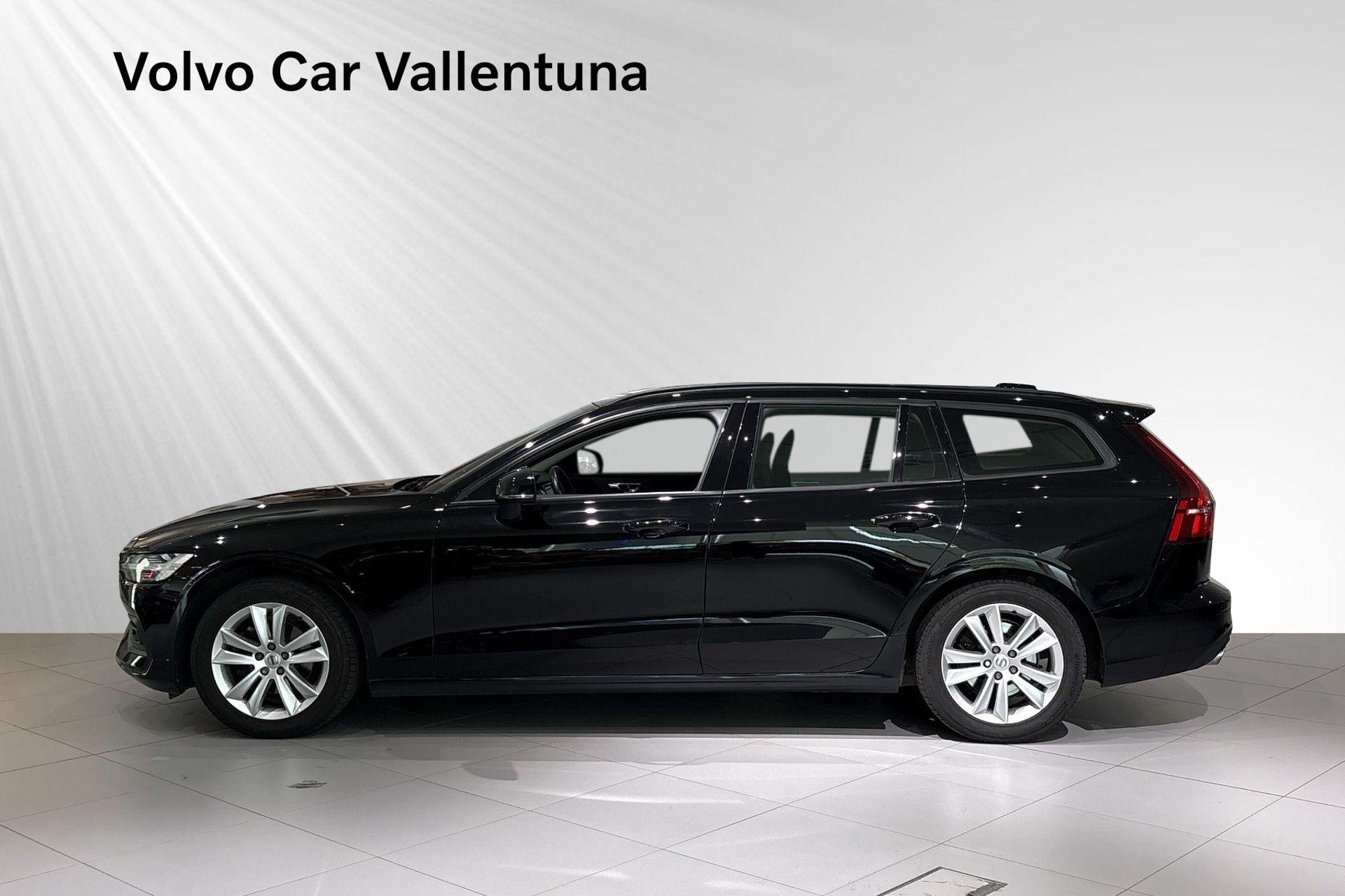 Volvo V60 D3 AWD Momentum SE II 2020, bild 3/10