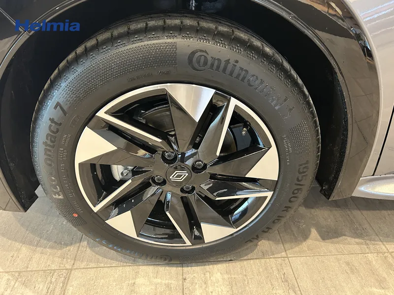 Bild 16 av 16 – Renault Clio TCe 115 techno 5-d