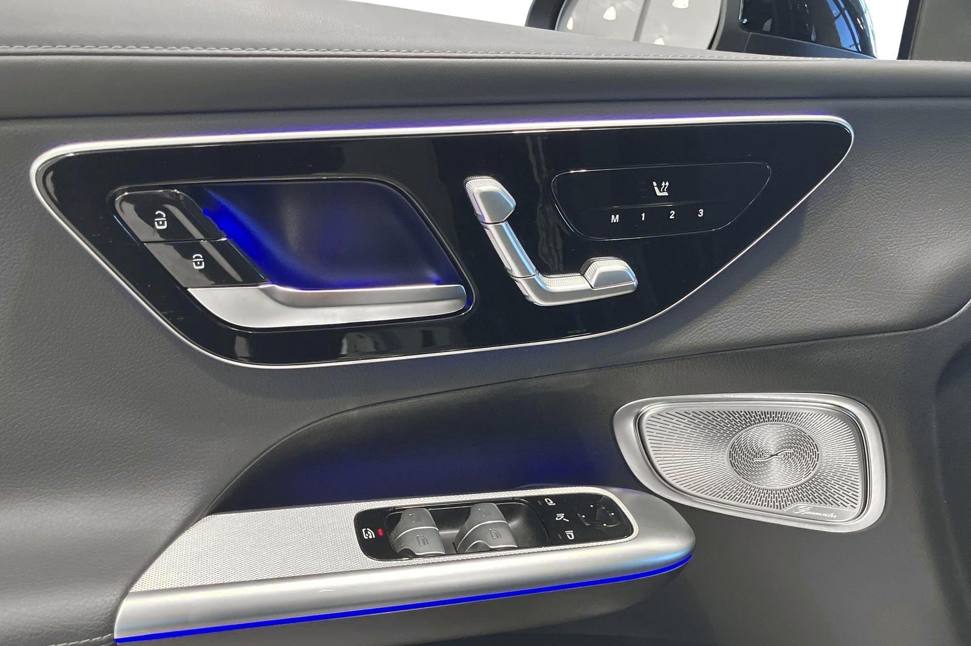 Mercedes-Benz GLC 300 DE 4MATIC SUV 2025, bild 5/10