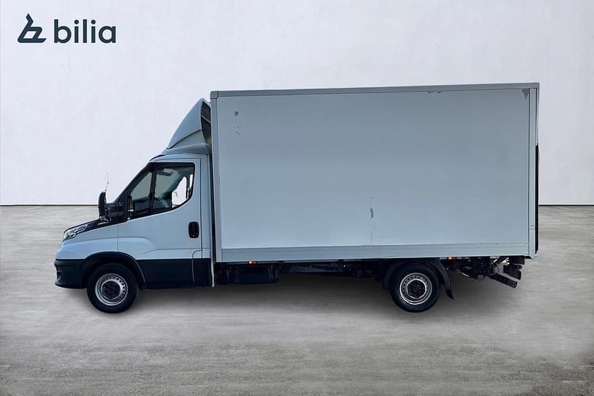 Bild 4 av Iveco Daily 35-160 Chassi Cab 2.3 JTD Automat Volymskåp B-kam