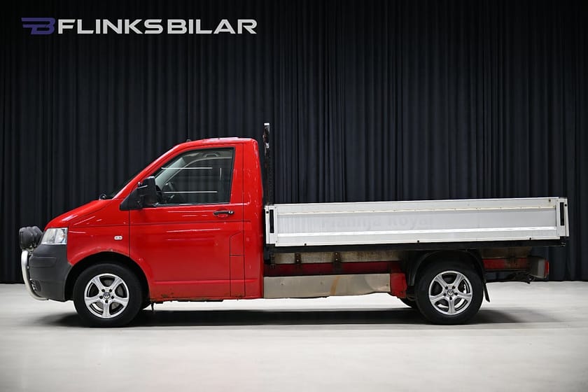 Bild 3 av Volkswagen Transporter Chassi Cab T30 2.5 TDI 4Motion 131HK Flak|Dragkrok|3Sits|Extraljus