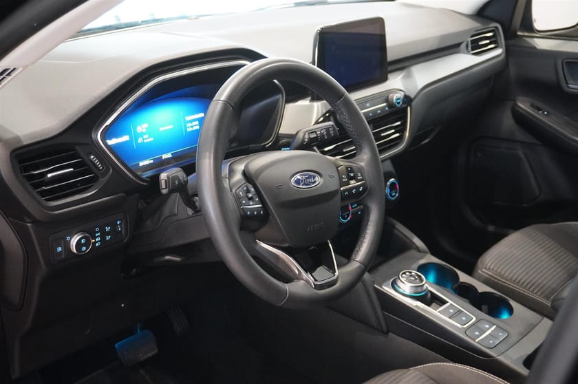 Bild 2 av Ford Kuga Plug-In Hybrid Titanium 2.5 PHEV Business Ed