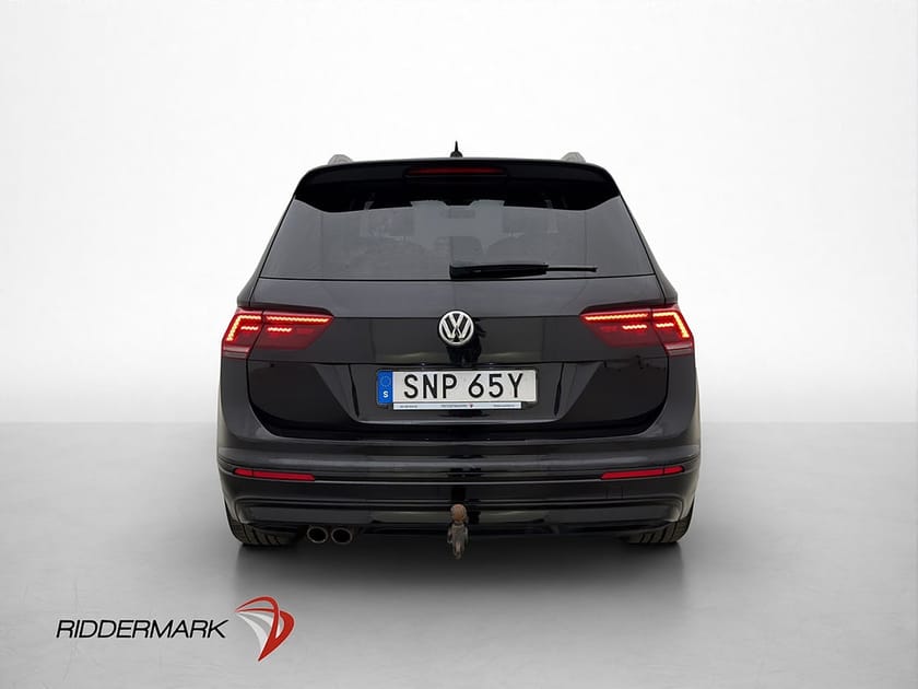 Bild 5 av Volkswagen Tiguan 2.0 4M R-Line Black Värm Cockpit 360°