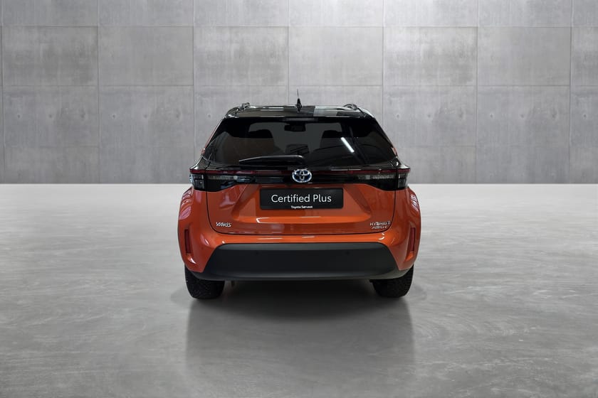 Bilde 4 av Toyota Yaris Cross Hybrid AWD-i 1.5 Bensin Automat Executive Bi-Tone