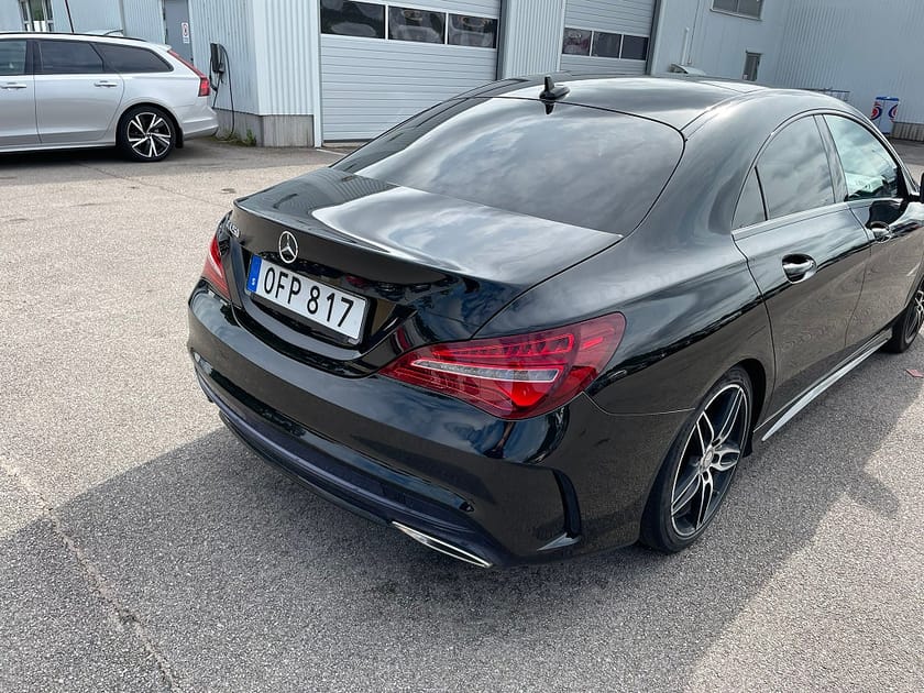 Bild 3 av Mercedes-Benz CLA 250 SEDAN 211HK AMG