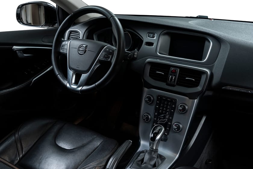 Bilde 2 av Volvo V40 Cross Country 2.0l 119hk D2 Summum aut
