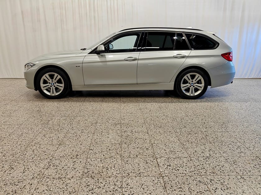 Bild 2 av BMW 318d xDrive Touring 318 Manuell, 143hk Sport line