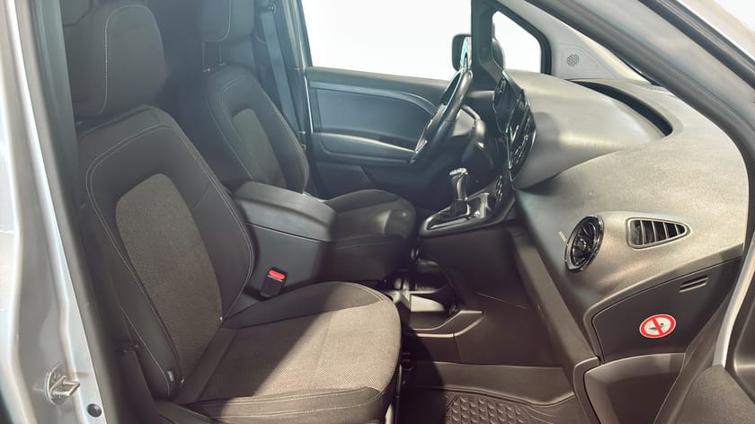 Bild 3 av Mercedes-Benz Citan 112 CDI SKÅP L2