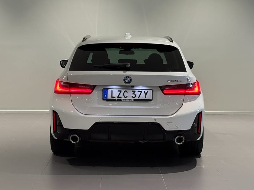 Bild 4 av BMW 330e Touring M Sport Drag Adaptiv Farth. Rattvärme Tonat 18"