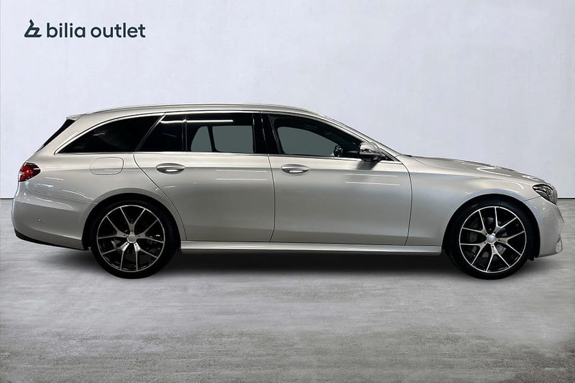 Bild 5 av Mercedes-Benz E 200 T AMG 184hk Panorama Drag Carplay 360°