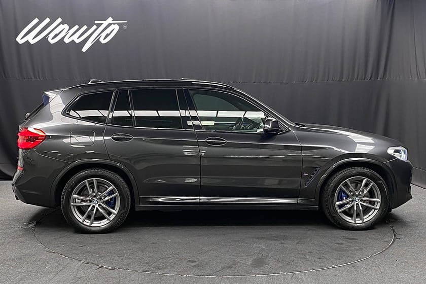 Bild 3 av BMW X3 xDrive30e 292HK M-Sport /Pano /Drag /HiFi /Moms