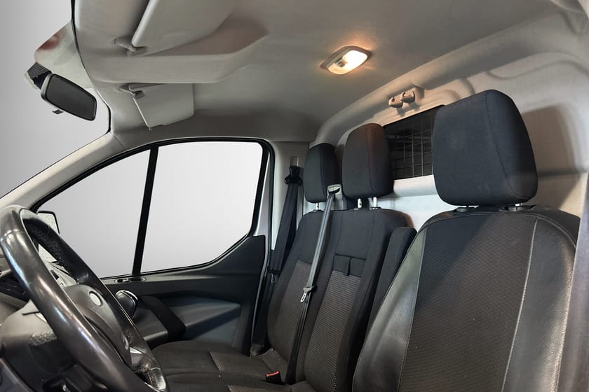 Bild 5 av Ford Transit Custom 270 2.2 TDCI 100HK | KAMKEDJA