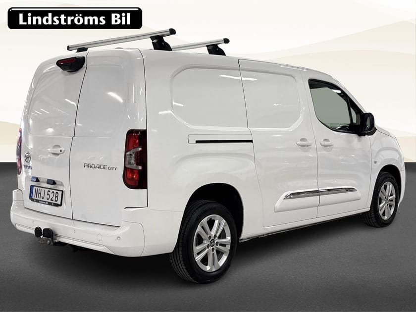 Bild 4 av Toyota ProAce City Long 1,5D AdBlue 130hk Professional Vhjul