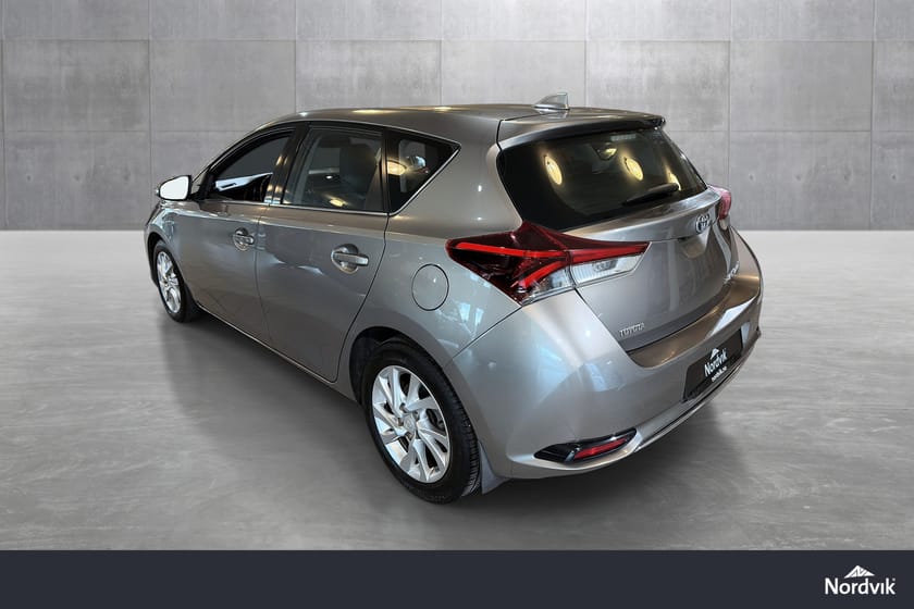 Bilde 2 av Toyota Auris Hybrid 