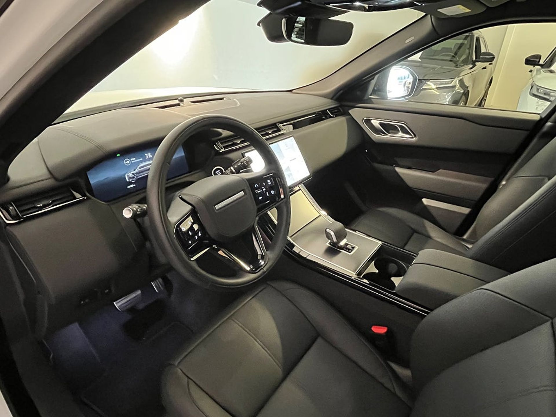 Land Rover Range Rover Velar P400e 2026, bild 6/10