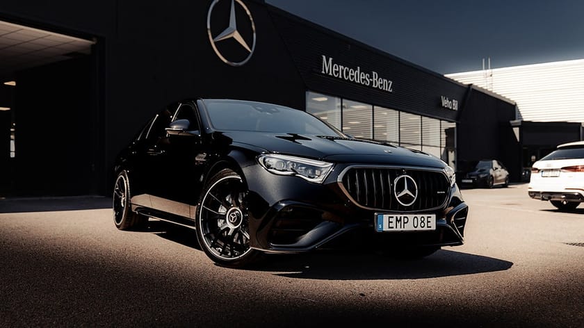 Bild 1 av Mercedes-Benz AMG E 53 HYBRID 4MATIC+