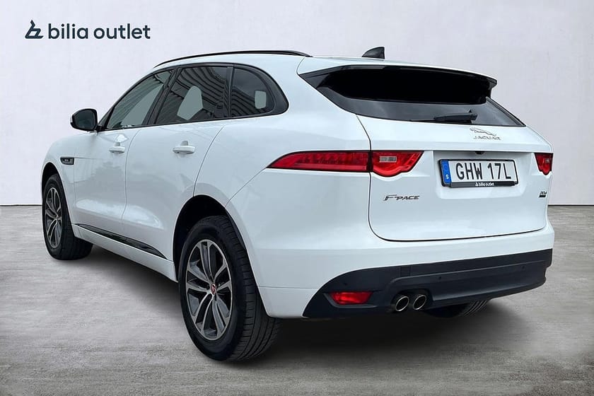 Bild 4 av Jaguar F-Pace 20d AWD R-Sport Signature 180hk / Drag Kamera CarPlay