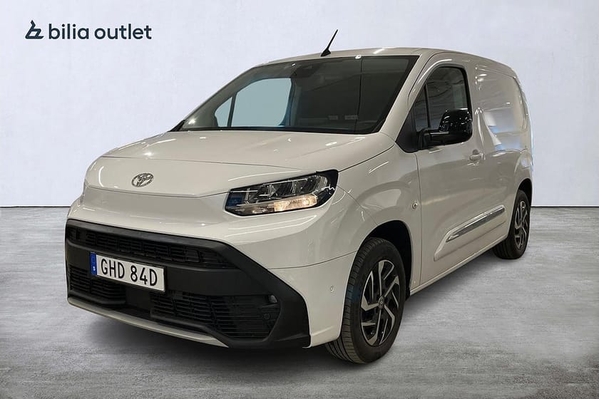 Bild 1 av Toyota ProAce City 1.5 D-4D Moms / 360-kamera / Keyless / Värmare