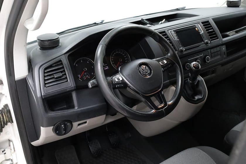 Bild 5 av Volkswagen Transporter T30 2.0 TDI BMT Proline | Drag | Inredning | Moms |